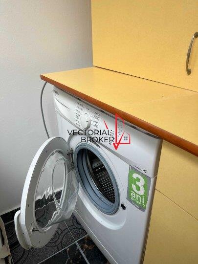 Baba Novac- Parc AL.I.Cuza Apartament 2 camere, parter, balcon, 54mp, renovat,